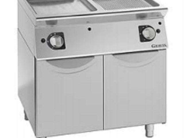 Plancha industrial de cocina fry-top Gas de Giorik FMG94GC